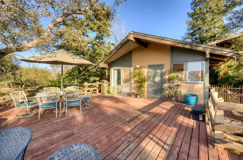 Exterior - 21197 Tollhouse Rd, Clovis, CA 93619 photo 13 of 19