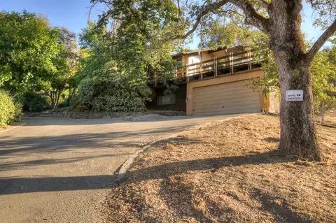Exterior - 21197 Tollhouse Rd, Clovis, CA 93619 photo 10 of 19