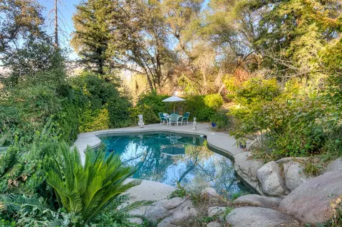 Exterior - 21197 Tollhouse Rd, Clovis, CA 93619 photo 6 of 19