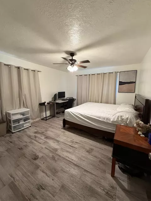 2105 N Archie Ave, Fresno, CA 93703