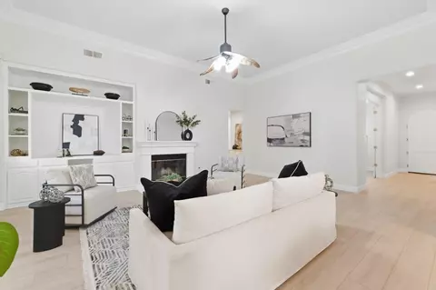 Living - 4769 N Emerald Peak Dr, Clovis, CA 93619 photo 1 of 2