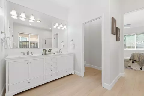 Entry Way - 4769 N Emerald Peak Dr, Clovis, CA 93619 photo 1 of 4