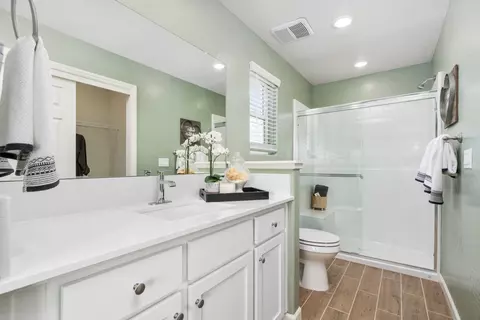 6692 E Cresthaven Dr, Fresno, CA 93727 photo 31
