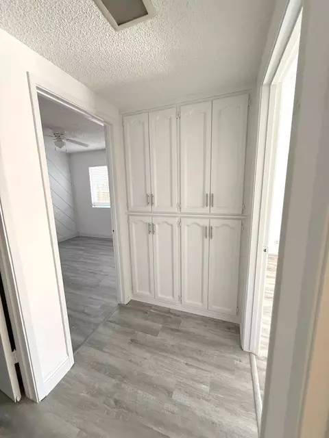 Entry Way - 2807 E Norman, Visalia, CA 93292 photo 3 of 3