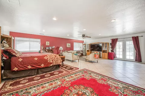 Bedroom - 34786 Avenue 15, Madera, CA 93636 photo 1 of 5