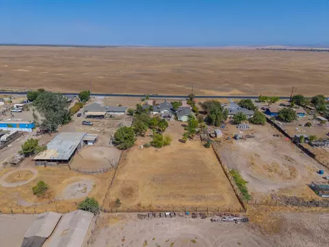 View/Area - 34786 Avenue 15, Madera, CA 93636 photo 5 of 7