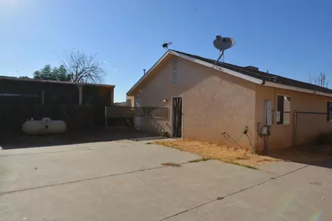 Exterior - 3965 E Marcus Ave, Friant, CA 93626 photo 2 of 2