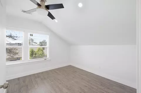 Bedroom - 2111 Stillman St, Selma, CA 93662 photo 3 of 6