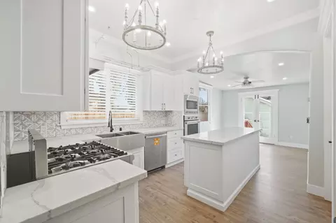 Kitchen - 2111 Stillman St, Selma, CA 93662 photo 1 of 6
