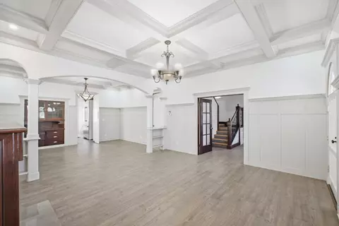 Living - 2111 Stillman St, Selma, CA 93662 photo 2 of 5