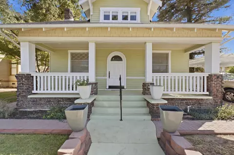 Exterior - 2111 Stillman St, Selma, CA 93662 photo 4 of 13