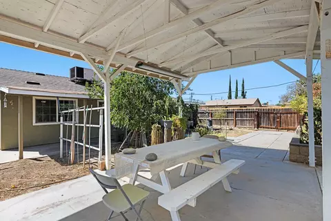 Exterior - 1301 Kennedy, Madera, CA 93638 photo 10 of 13