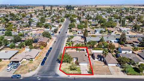 View/Area - 1301 Kennedy, Madera, CA 93638 photo 6 of 12