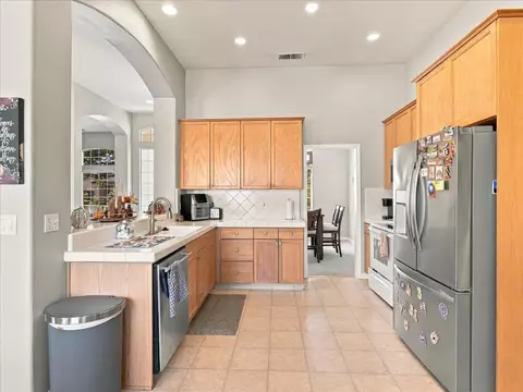 Kitchen - 1883 Rialto Ct, Clovis, CA 93611 photo 2 of 2