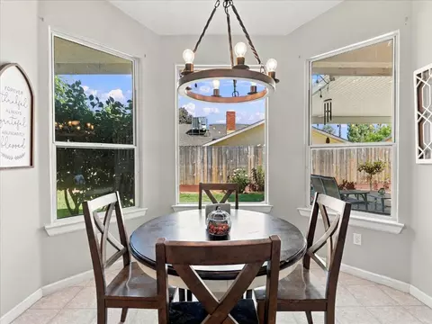 Dining - 1883 Rialto Ct, Clovis, CA 93611 photo 2 of 2