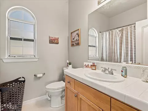 Bath - 1883 Rialto Ct, Clovis, CA 93611 photo 1 of 1