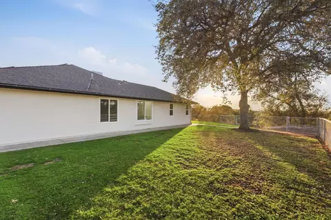Exterior - 26882 Road 400, Madera, CA 93636 photo 5 of 14