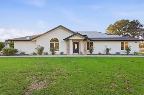 Exterior - 26882 Road 400, Madera, CA 93636 photo 12 of 14