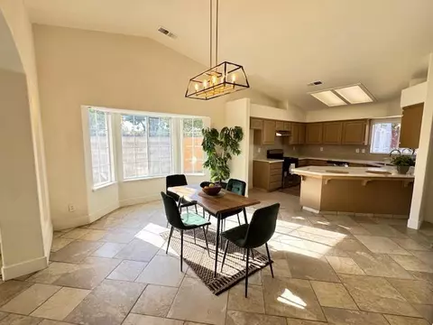 Dining - 14498 W G St, Kerman, CA 93630 photo 2 of 2