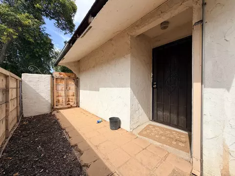 Exterior - 959 Harvard Ave, Clovis, CA 93612 photo 2 of 3