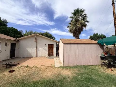 Exterior - 959 Harvard Ave, Clovis, CA 93612 photo 3 of 3