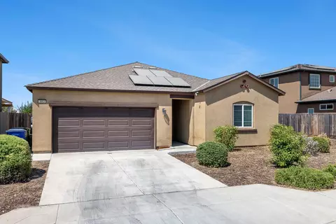 Exterior - 3553 Nile St, Madera, CA 93637 photo 3 of 10