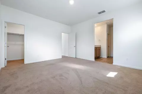 Bedroom - 3553 Nile St, Madera, CA 93637 photo 9 of 10