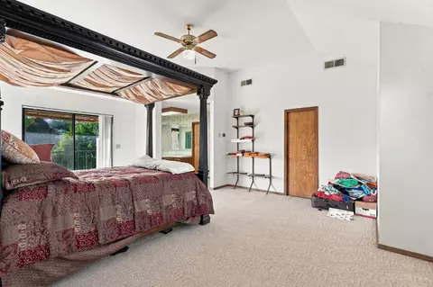 Bedroom - 662 S Boyd, Kerman, CA 93630 photo 2 of 2