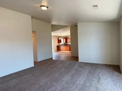 Living - 337 Eppler, Firebaugh, CA 93622 photo 2 of 2