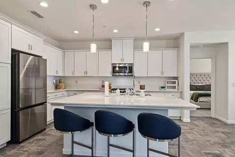 Kitchen - 777 Josephine Ave, Madera, CA 93636 photo 2 of 10