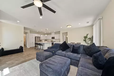 Living - 777 Josephine Ave, Madera, CA 93636 photo 3 of 3