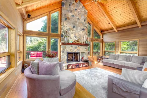 Living - 44575 S Fork Dr, Three Rivers, CA 93271 photo 1 of 7