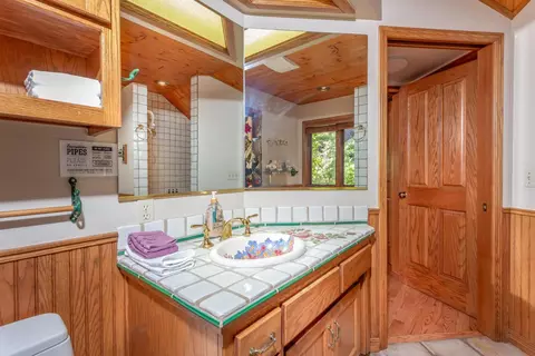 Bath - 44575 S Fork Dr, Three Rivers, CA 93271 photo 1 of 7