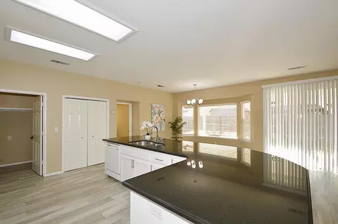 Kitchen - 1133 Cousins Ct, Lemoore, CA 93245 photo 1 of 7
