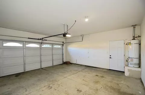 Other - 1133 Cousins Ct, Lemoore, CA 93245 photo 3 of 6