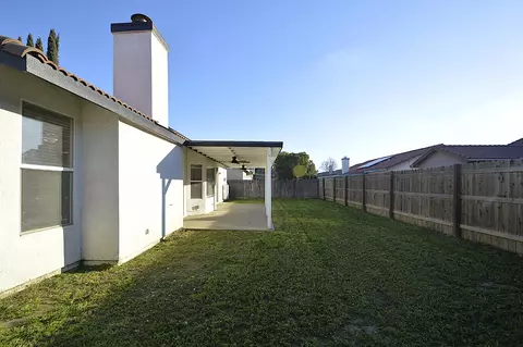 Exterior - 1133 Cousins Ct, Lemoore, CA 93245 photo 7 of 7