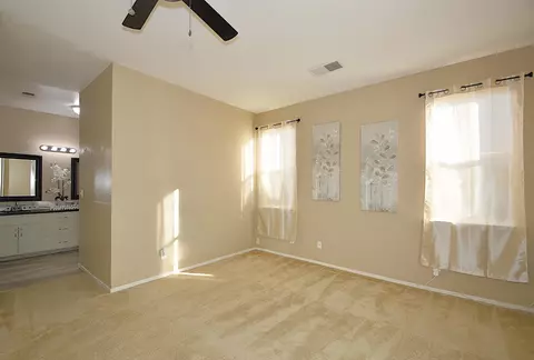 Bedroom - 1133 Cousins Ct, Lemoore, CA 93245 photo 2 of 5