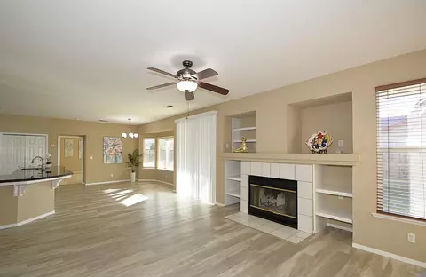 Living - 1133 Cousins Ct, Lemoore, CA 93245 photo 2 of 3