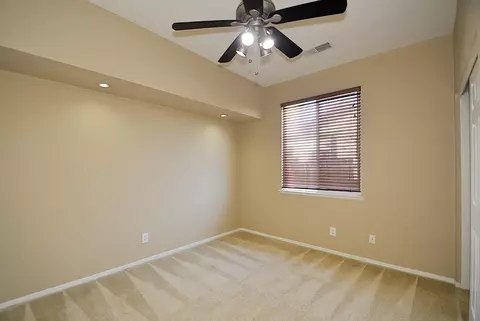 Bedroom - 1133 Cousins Ct, Lemoore, CA 93245 photo 3 of 5