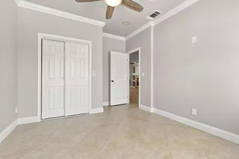 Bedroom - 4910 N Crestmoor Ave, Clovis, CA 93619 photo 1 of 5