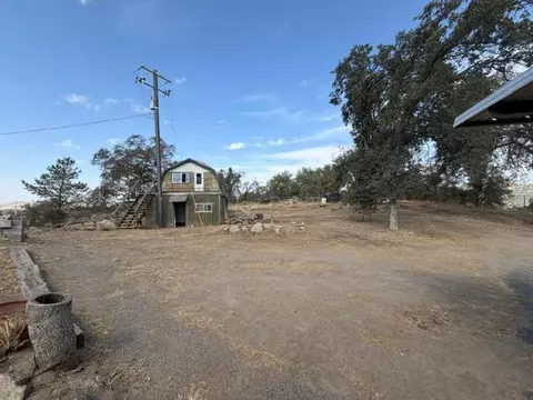 29271 Auberry Rd, Prather, CA 93651 photo 11