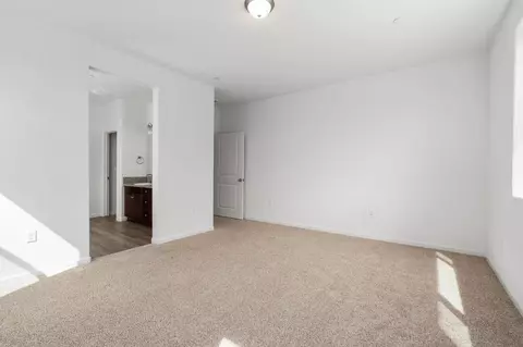Bedroom - 1237 Cathedral Ct S, Madera, CA 93636 photo 3 of 3