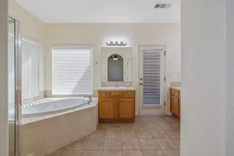 Other - 1678 Hawthorn St, Lemoore, CA 93245 photo 10 of 11