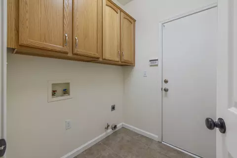 Other - 1678 Hawthorn St, Lemoore, CA 93245 photo 6 of 11