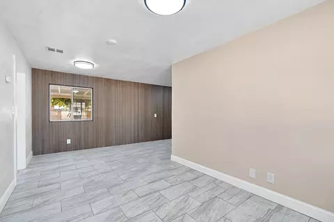 Living - 8753 E Ostler St, Selma, CA 93662 photo 6 of 8
