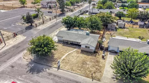 View/Area - 8753 E Ostler St, Selma, CA 93662 photo 5 of 9