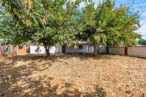 Exterior - 8753 E Ostler St, Selma, CA 93662 photo 6 of 8