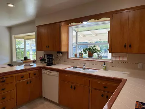 Kitchen - 213 Hilton St, Madera, CA 93637 photo 1 of 3