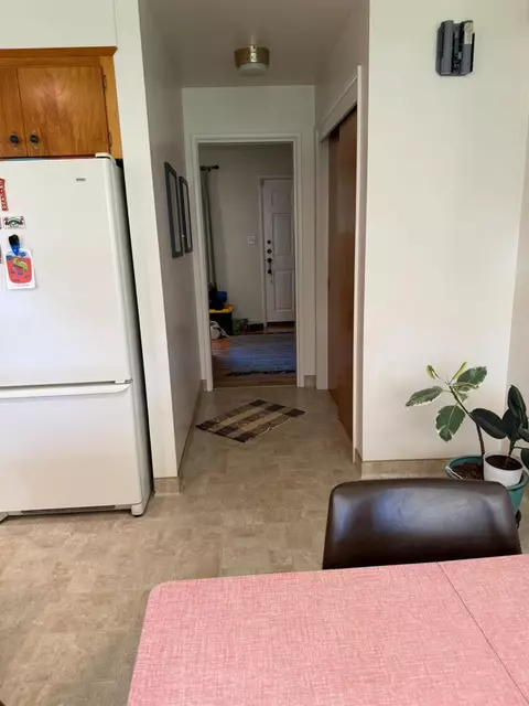 Entry Way - 213 Hilton St, Madera, CA 93637 photo 2 of 3