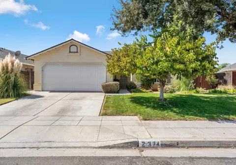 2374 S Sabre Ave, Fresno, CA 93727